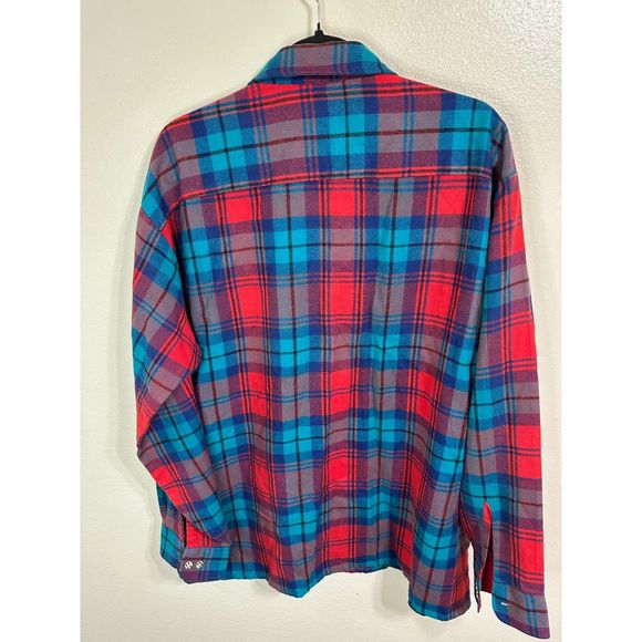 Winter Weights by Van Heusen Men's Blue/Red/Green Plaid Button Down Shirt Sz XL - Picture 3 of 3